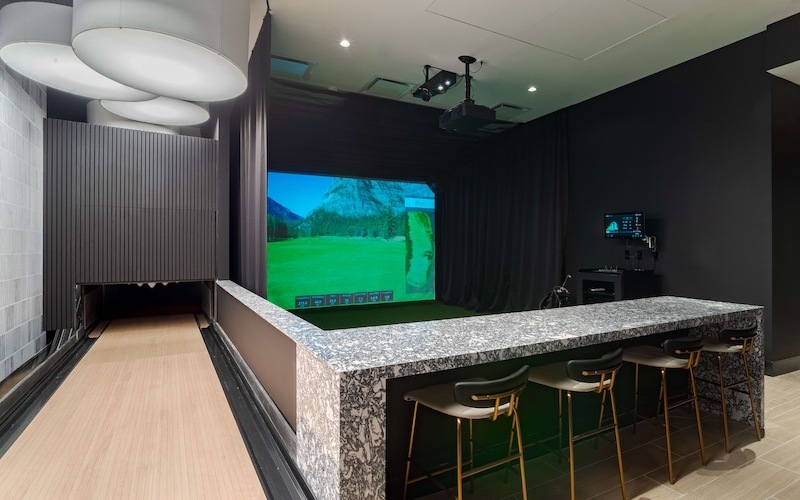 golf simulater with bar and bar stools